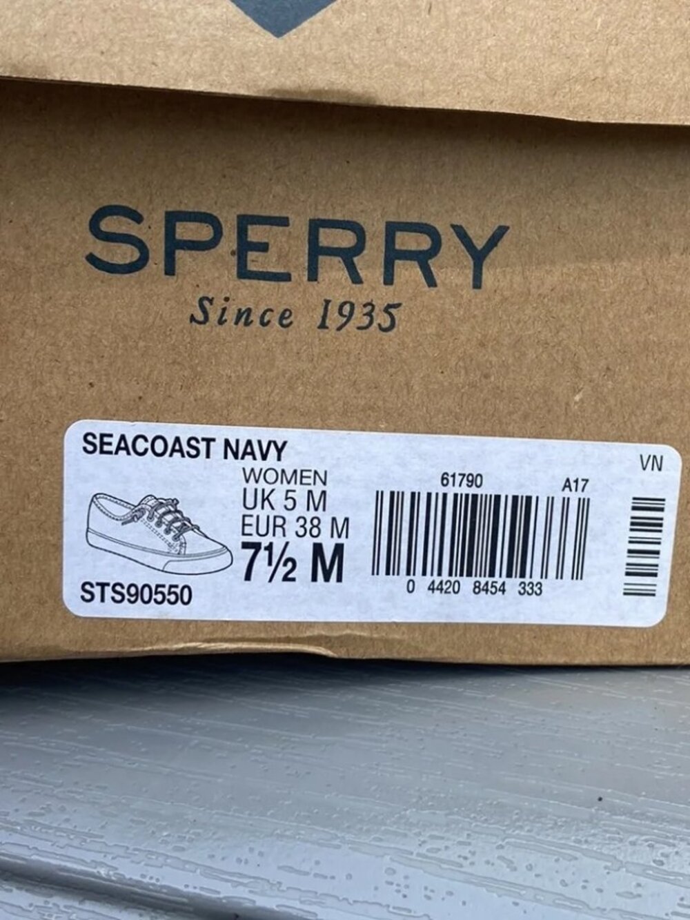 EUC Women’s Seacoat Navy Sperry Sneakers Sz 7.5 - Picture 2 of 6